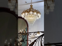 Grande candelabro do foyer