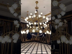 Grandes candelabros
