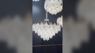 Lustre de cristal montado no teto moderno, à moda e luxuoso para decoração de casa