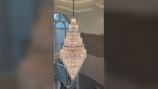 Assistir: Lustre de cristal de ramo abstrato personalizado com acabamento dourado, pingente de galeria de hotel de luxo Villa Club
