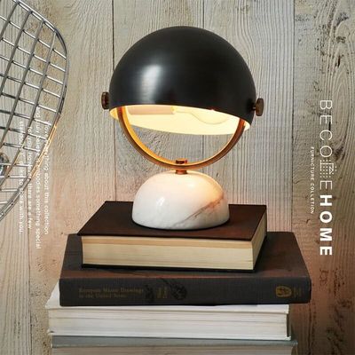 Lâmpada de mesa moderna de uso doméstico personalizada de estilo nórdico