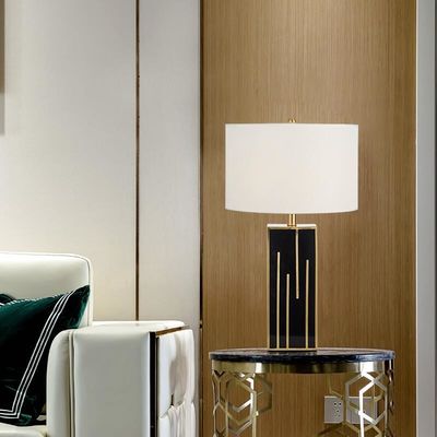 Lâmpada de tecido Lâmpada de mesa moderna para uso doméstico Lâmpada de mesa moderna Lâmpada de mesa de tecido Lâmpada de mesa moderna Lâmpada de mesa moderna Lâmpada de mesa moderna Lâmpada de mesa de tecido Lâmpada de mesa moderna Lâmpada de mesa moderna Lâmpada de mesa de tecido Lâmpada de mesa moderna Lâmpada de mesa preta Ouro preto E26 E27 à prova de ferrugem
