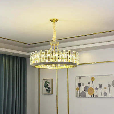 O fumo moderno redondo Grey Crystal Chandelier E14 do diodo emissor de luz galvanizou a placa engrossada do teto