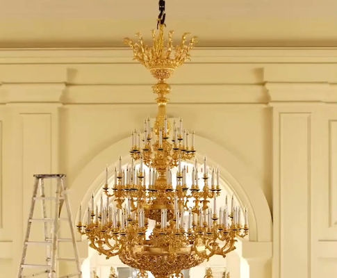 Lustres de velas de estilo europeu Lustres de cristal extra grandes para tetos altos