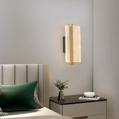 Luz de parede moderna Atmosfera Escalinha leve Lâmpada minimalista Luxo Personalidade simples Personalidade criativa Corredor de designer