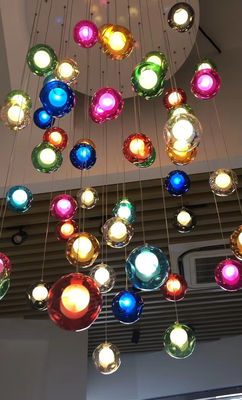 Escalão longa bola de vidro Lâmpada pendente LED Luz de teto Iluminação de casa criativa Lâmpadas modernas