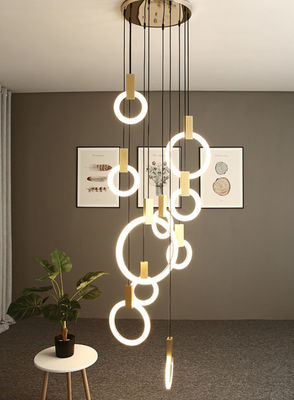 Escalão Loft Apartamento Duplex Lustres Luz Com Moderno Simples Pick Para Villa Anel Lustres Longos 10KG Ouro / Design Personalizado