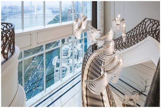 Hotel Lobby Lâmpadas de Anjo Asas Asas Modelagem Artística Villa Pick Sala Vazia Lâmpadas Duplex