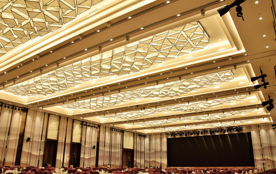Luminária LED com padrão geométrico retangular, corpo em alumínio, para restaurante, projeto de restaurante